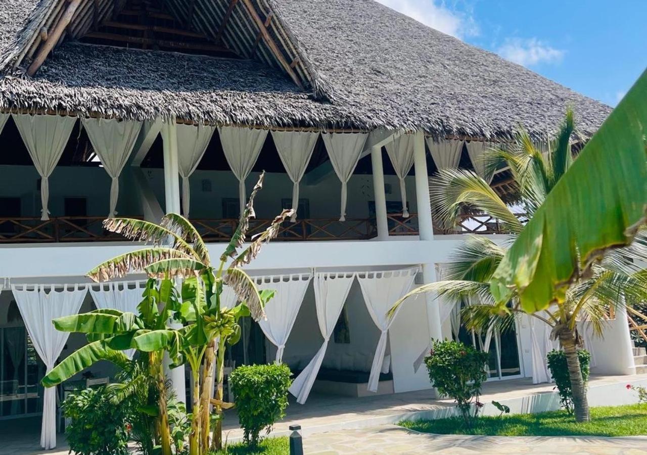 Nyota 11 - Jua Resort 瓦塔穆 外观 照片